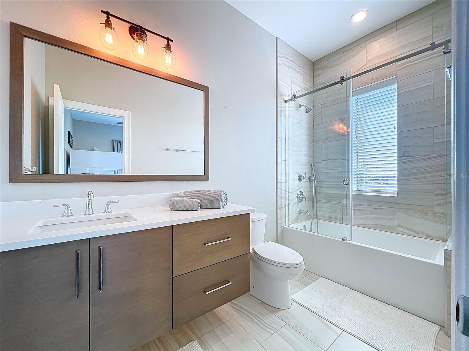 306 BAY PLZ, TREASURE ISLAND, FL, 33706