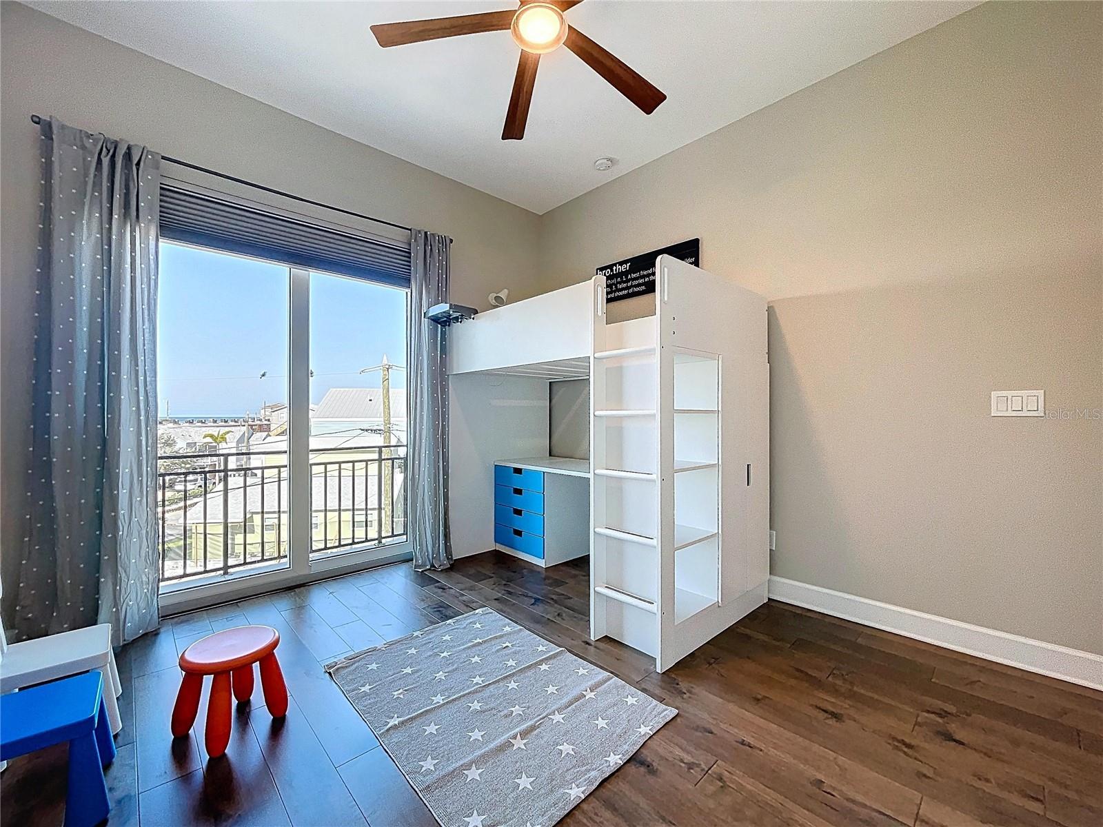 306 BAY PLZ, TREASURE ISLAND, FL, 33706