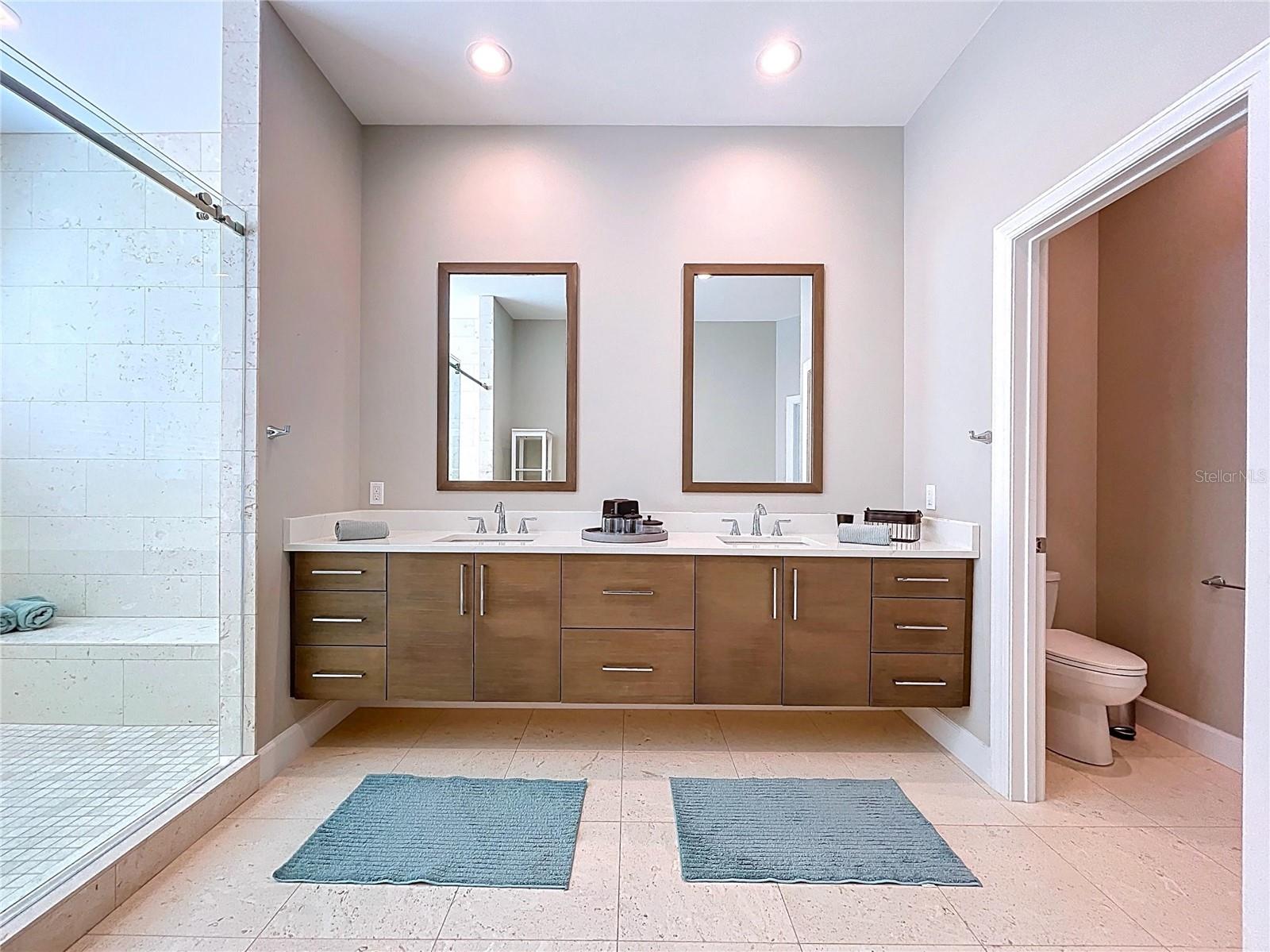 306 BAY PLZ, TREASURE ISLAND, FL, 33706