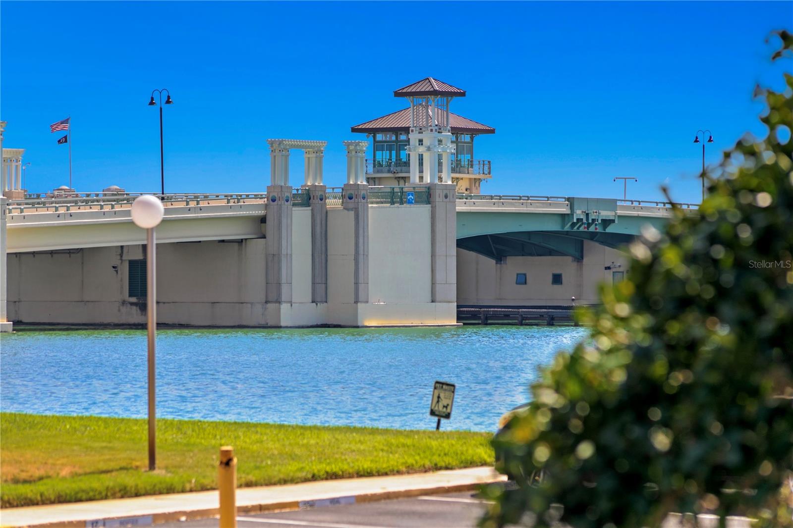 450 TREASURE ISLAND CSWY #104, TREASURE ISLAND, FL, 33706