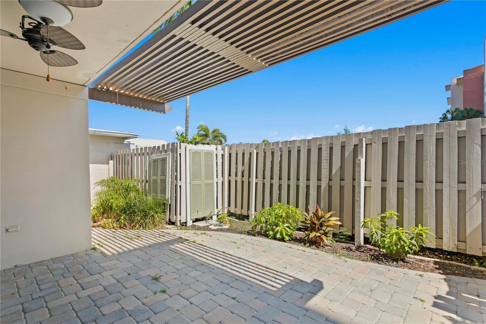 450 TREASURE ISLAND CSWY #104, TREASURE ISLAND, FL, 33706