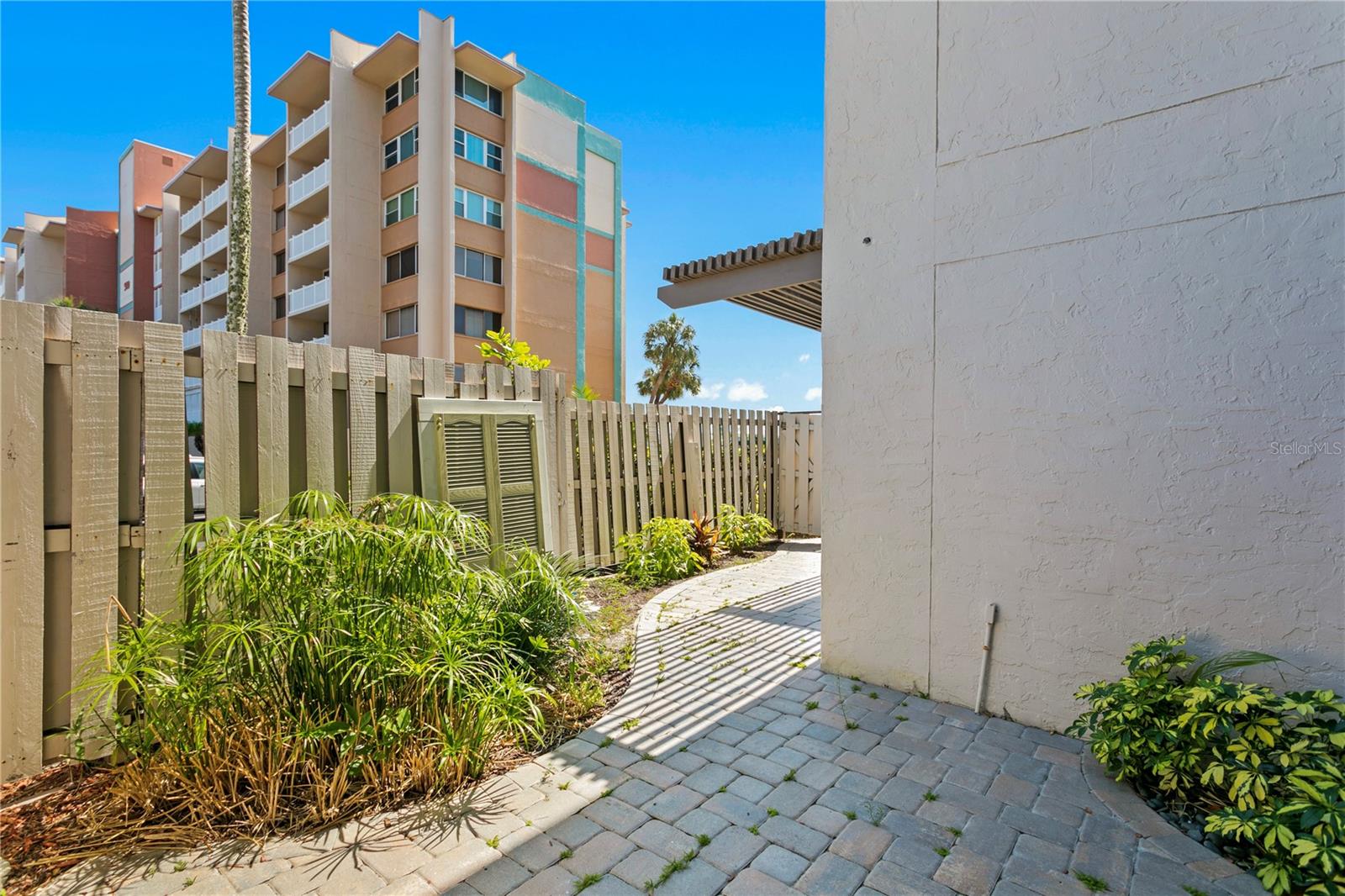 450 TREASURE ISLAND CSWY #104, TREASURE ISLAND, FL, 33706