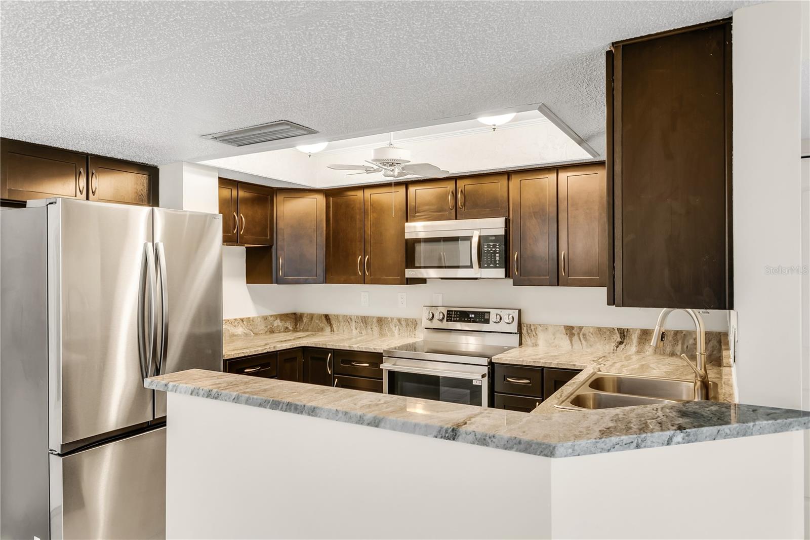 450 TREASURE ISLAND CSWY #104, TREASURE ISLAND, FL, 33706