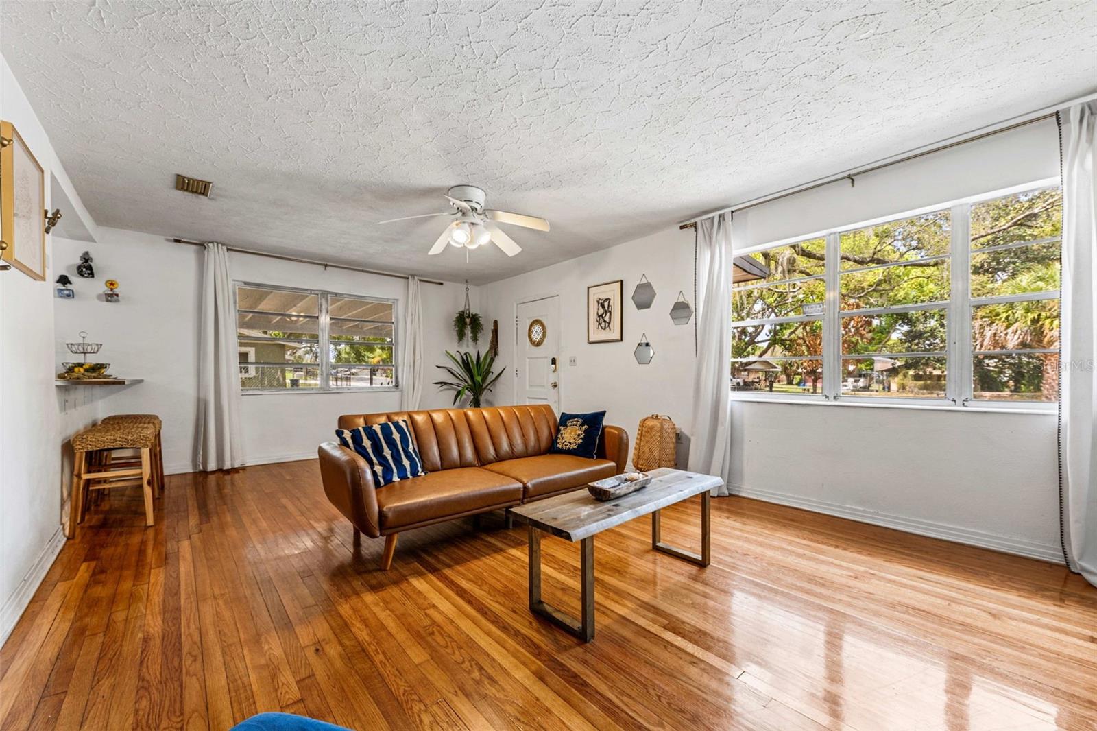 13 E MAGNOLIA ST, DAVENPORT, FL, 33837