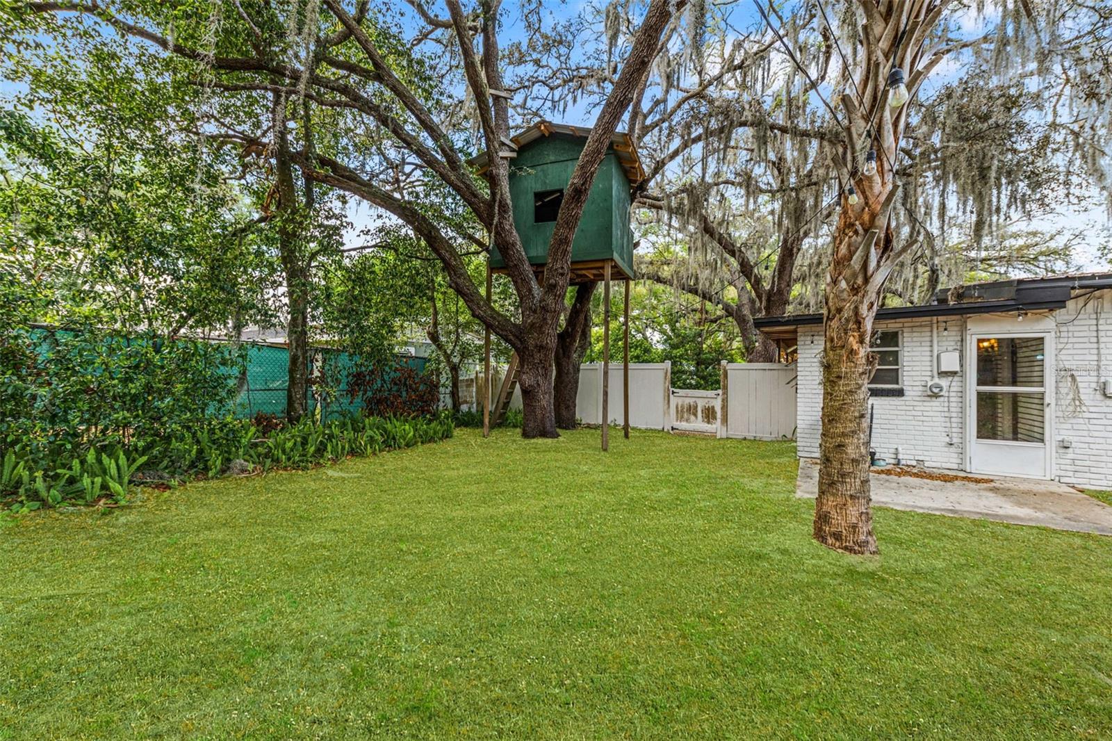 13 E MAGNOLIA ST, DAVENPORT, FL, 33837