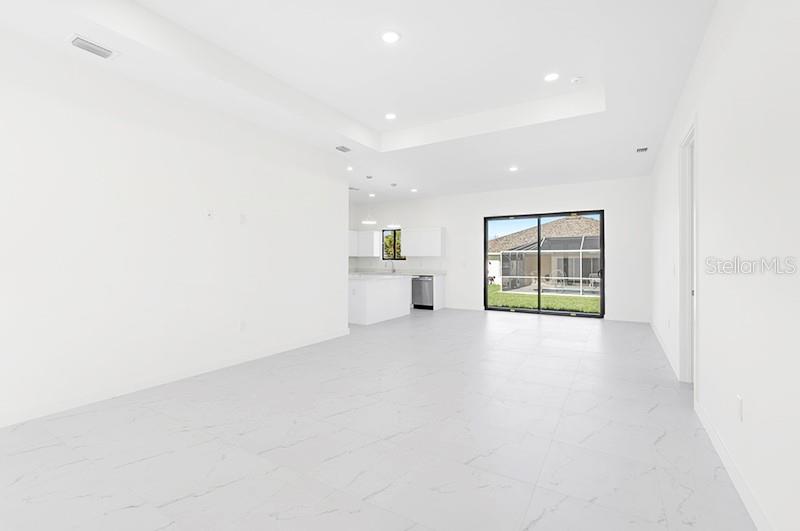 3927 NW 38TH ST, CAPE CORAL, FL, 33993