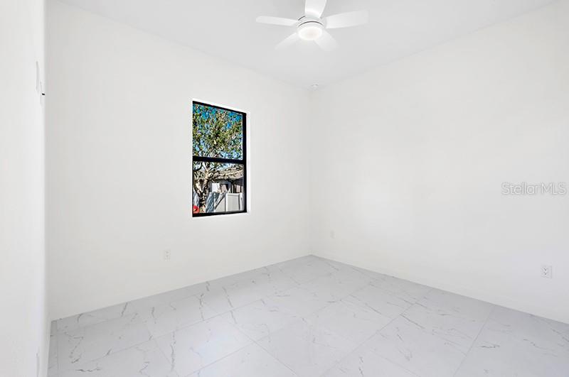 3927 NW 38TH ST, CAPE CORAL, FL, 33993