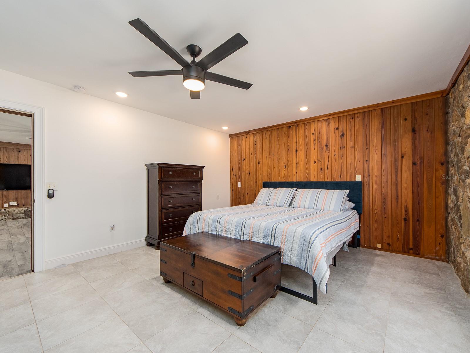 2154 N HERCULES AVE, CLEARWATER, FL, 33763