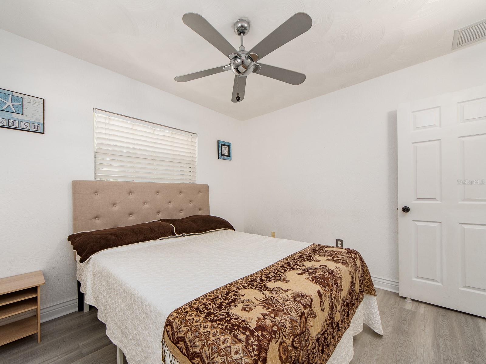 2154 N HERCULES AVE, CLEARWATER, FL, 33763