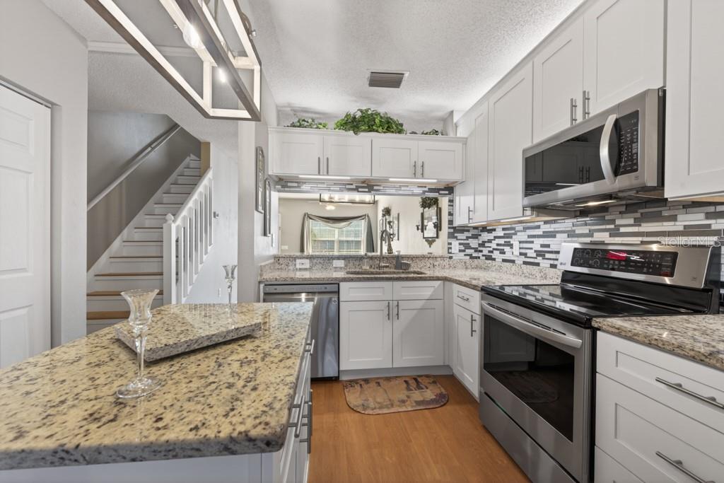 6353 BAYSIDE KEY DR, TAMPA, FL, 33615