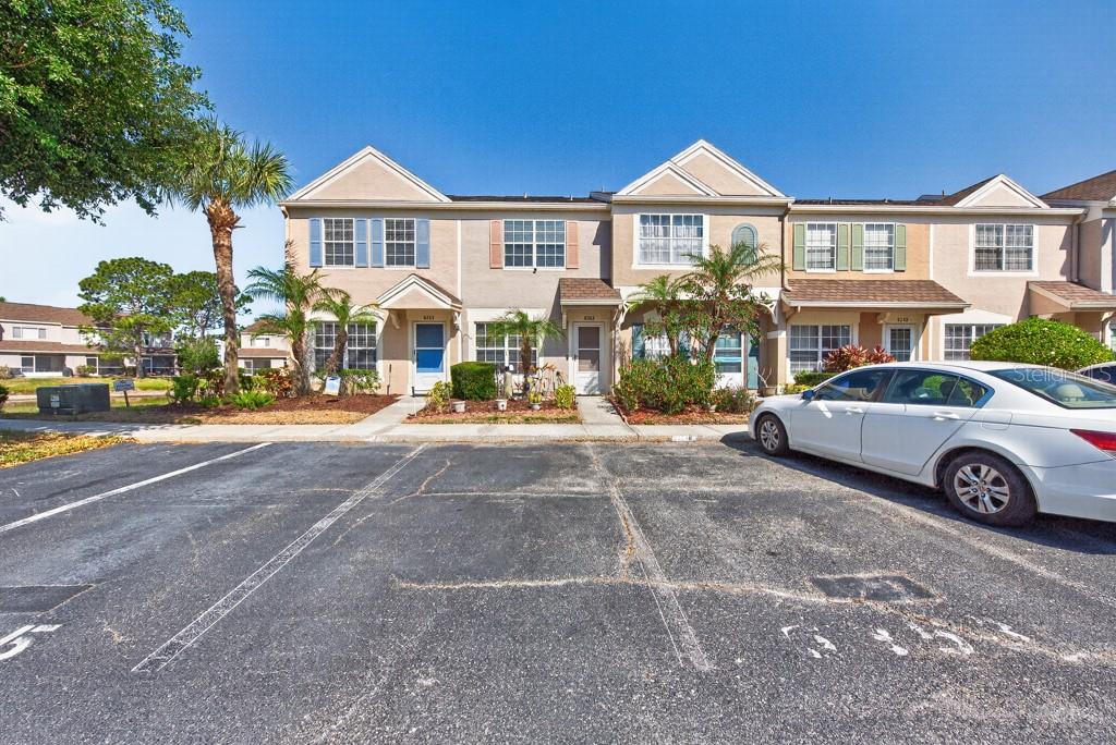 6353 BAYSIDE KEY DR, TAMPA, FL, 33615