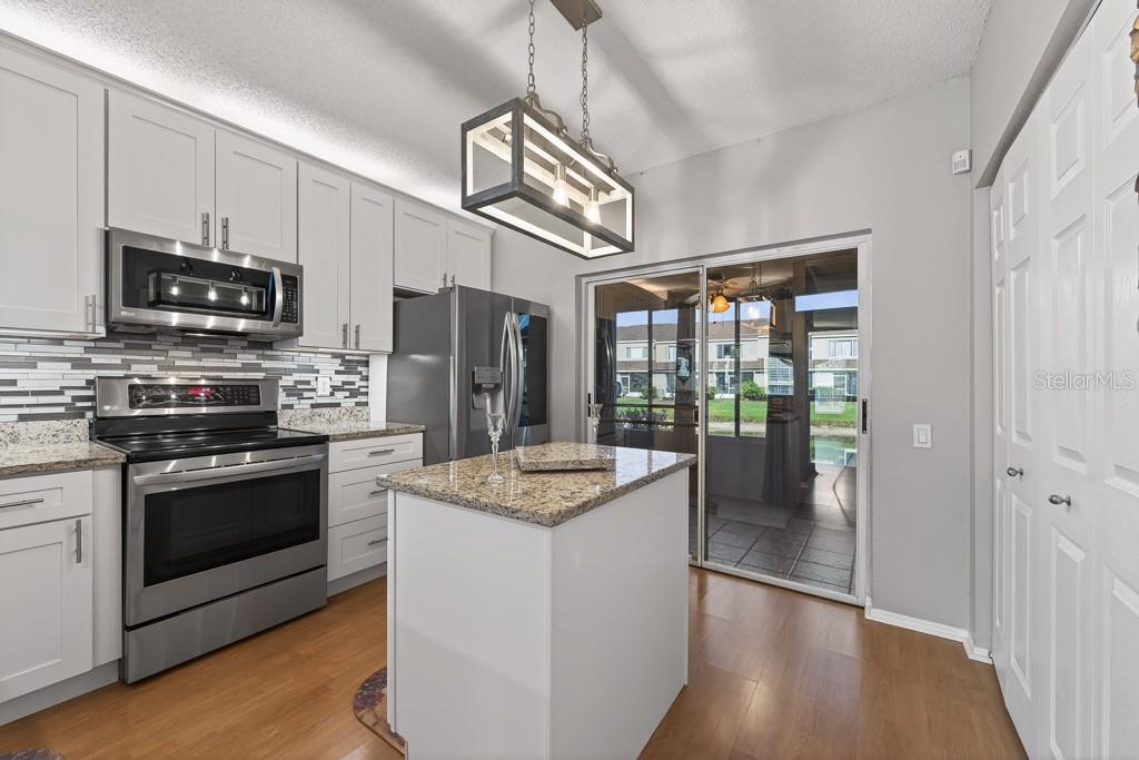 6353 BAYSIDE KEY DR, TAMPA, FL, 33615