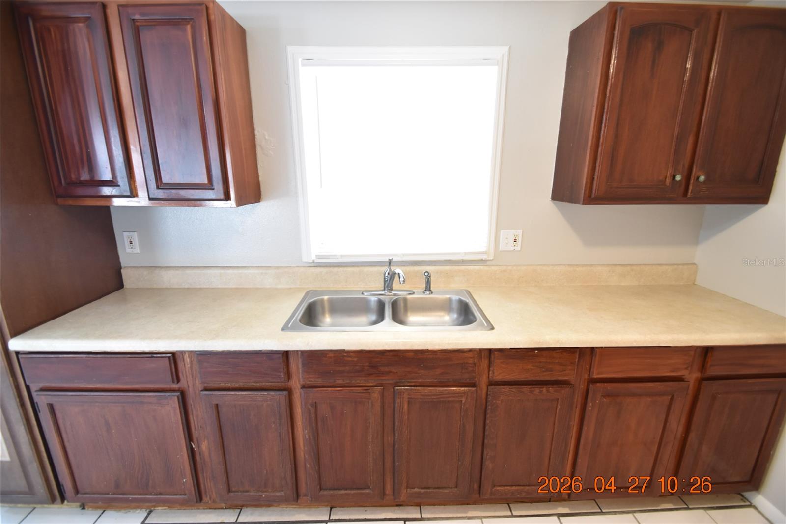 3667 SUGARCREEK DR, TAMPA, FL, 33619