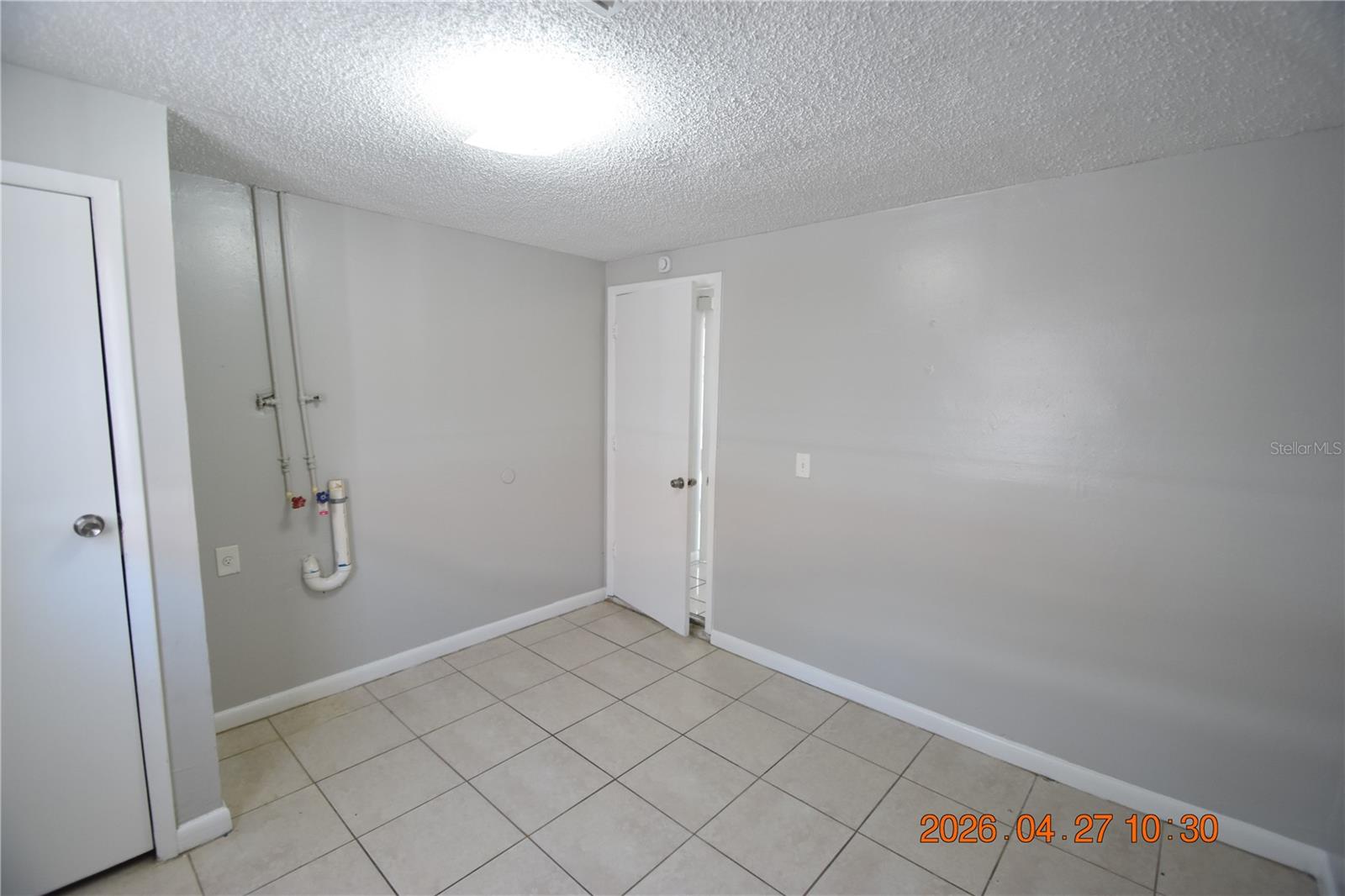 3667 SUGARCREEK DR, TAMPA, FL, 33619