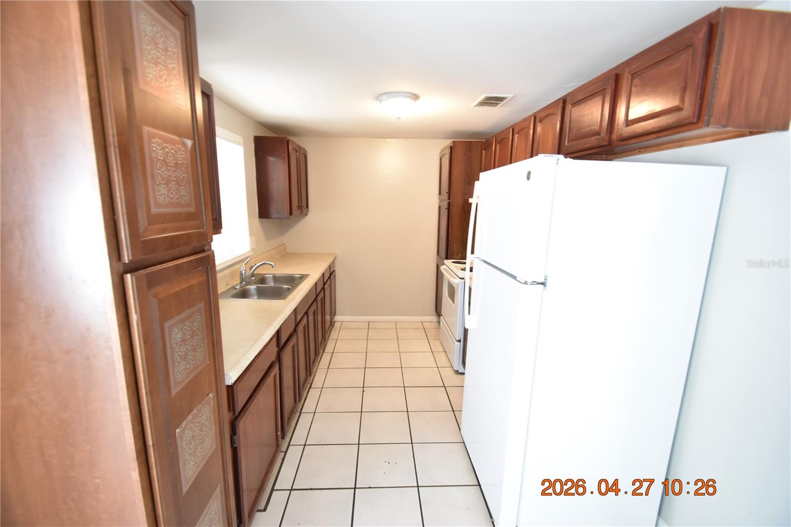 3667 SUGARCREEK DR, TAMPA, FL, 33619