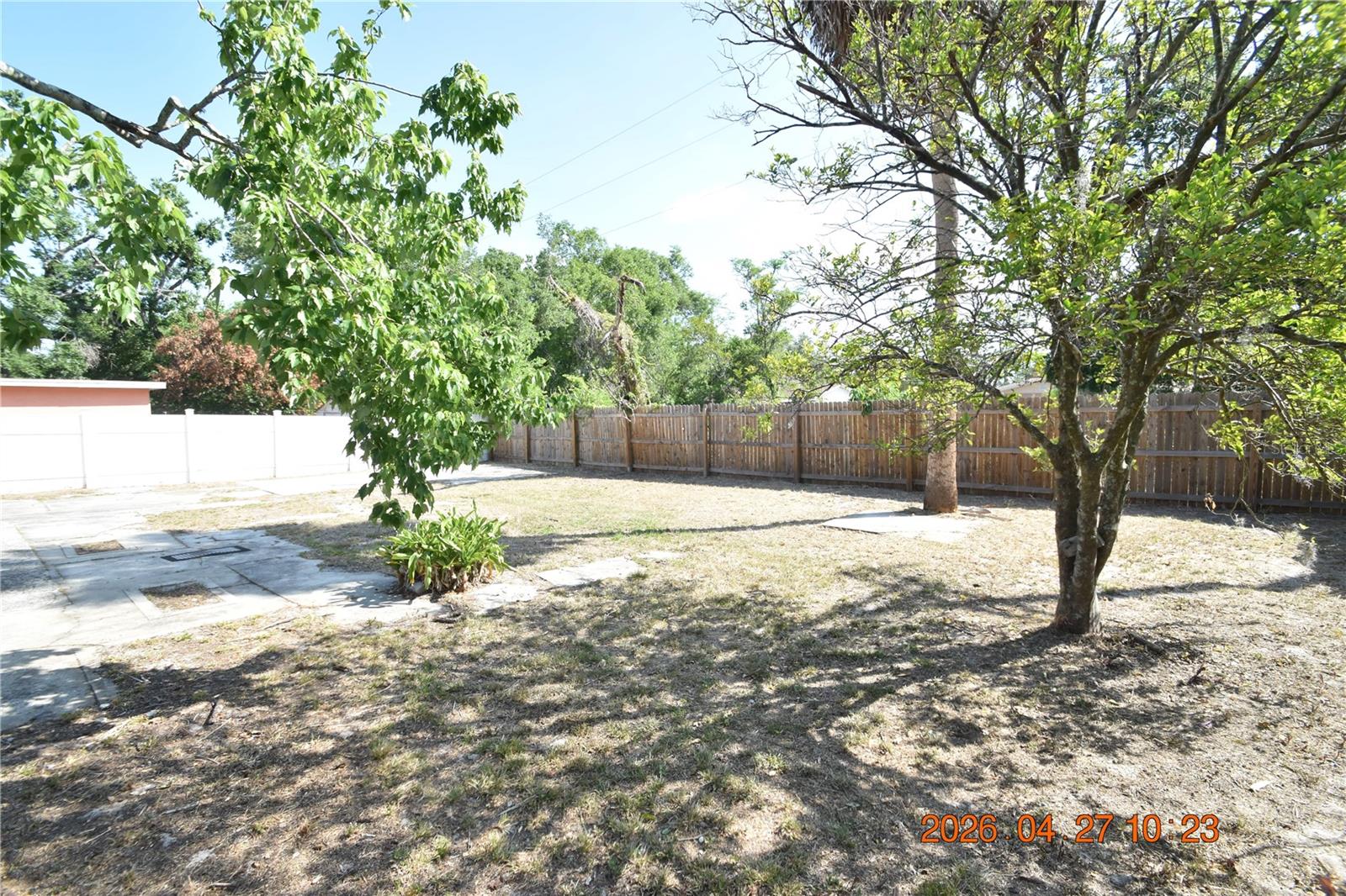 3667 SUGARCREEK DR, TAMPA, FL, 33619