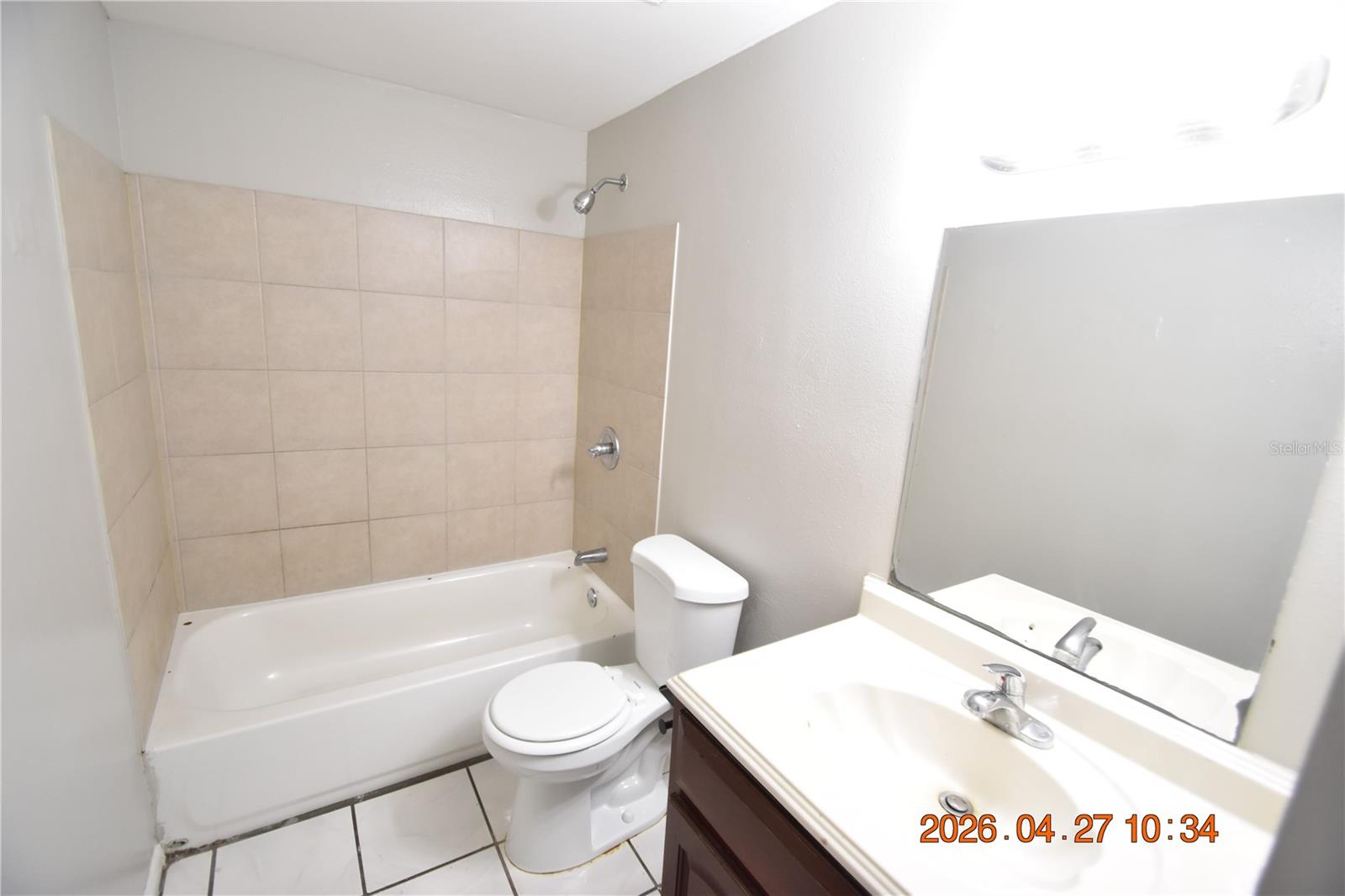 3667 SUGARCREEK DR, TAMPA, FL, 33619