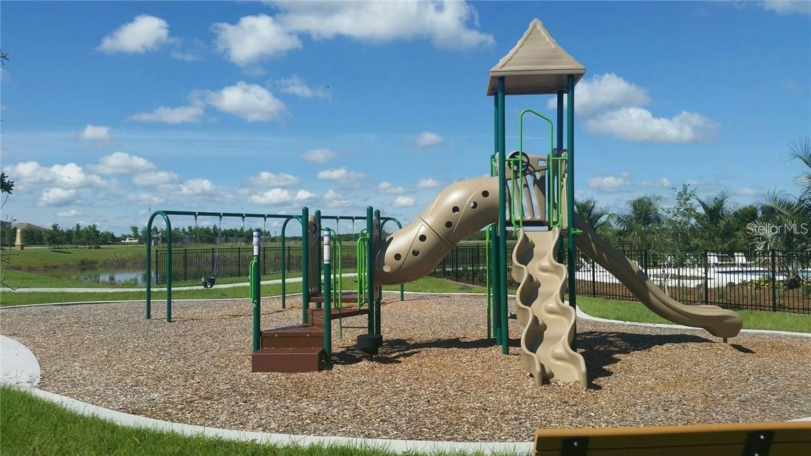 10143 COUNT FLEET DR, RUSKIN, FL, 33573