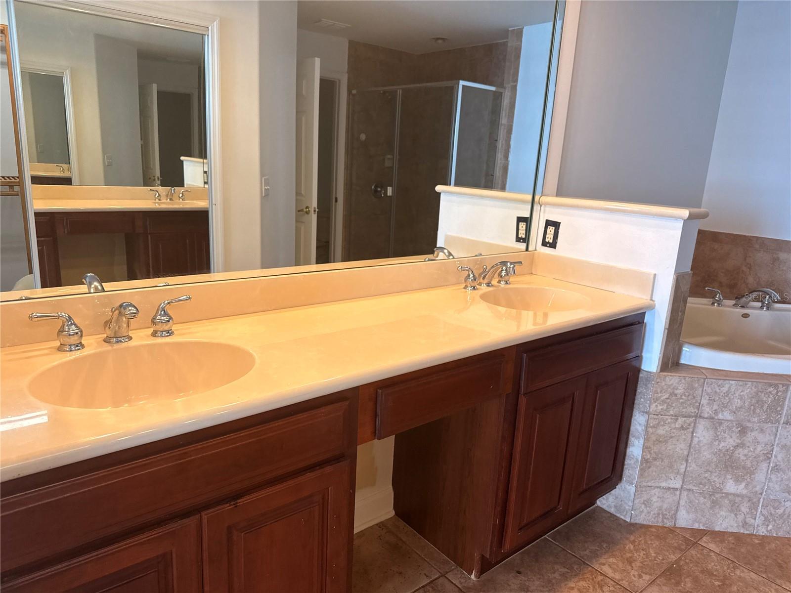 8767 THE ESPLANADE #39, ORLANDO, FL, 32836