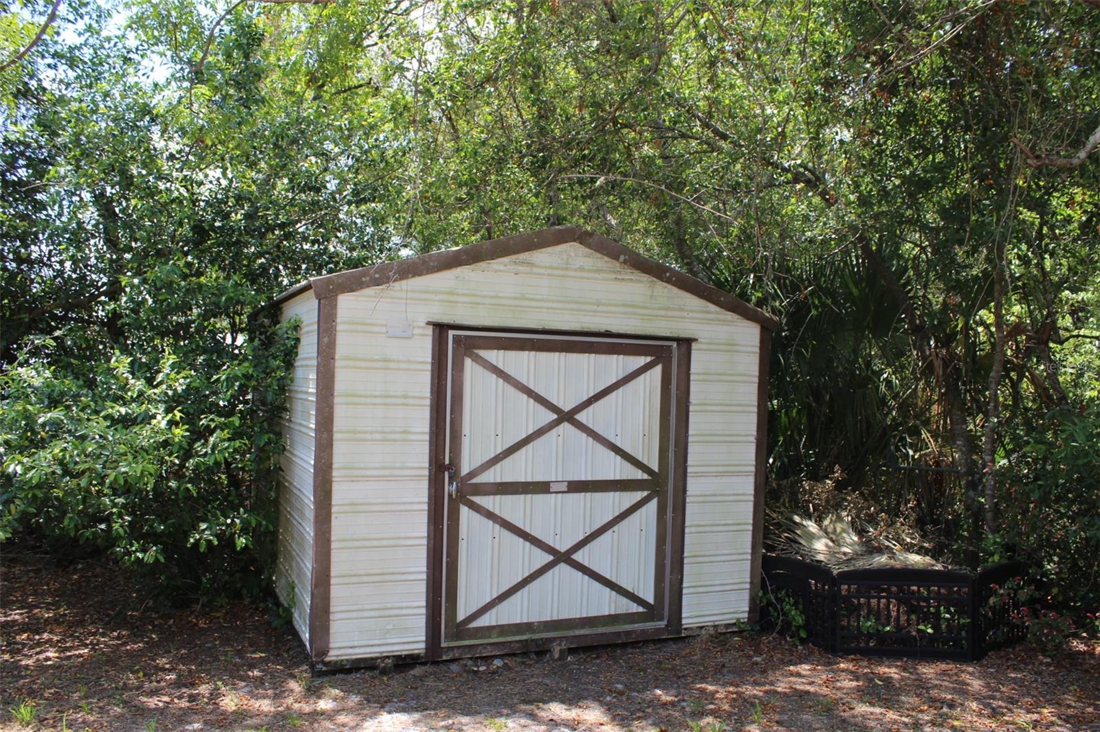 102 AMIGOS RD, DEBARY, FL, 32713