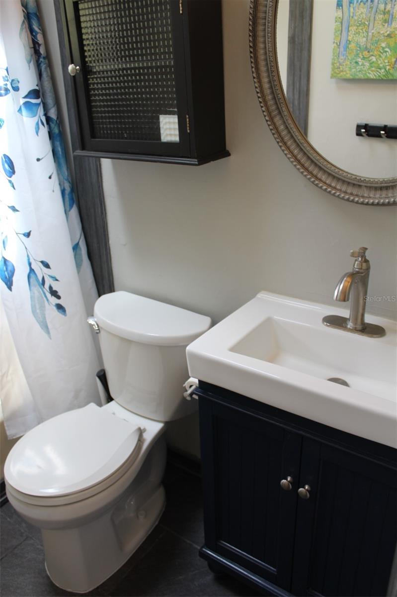 102 AMIGOS RD, DEBARY, FL, 32713