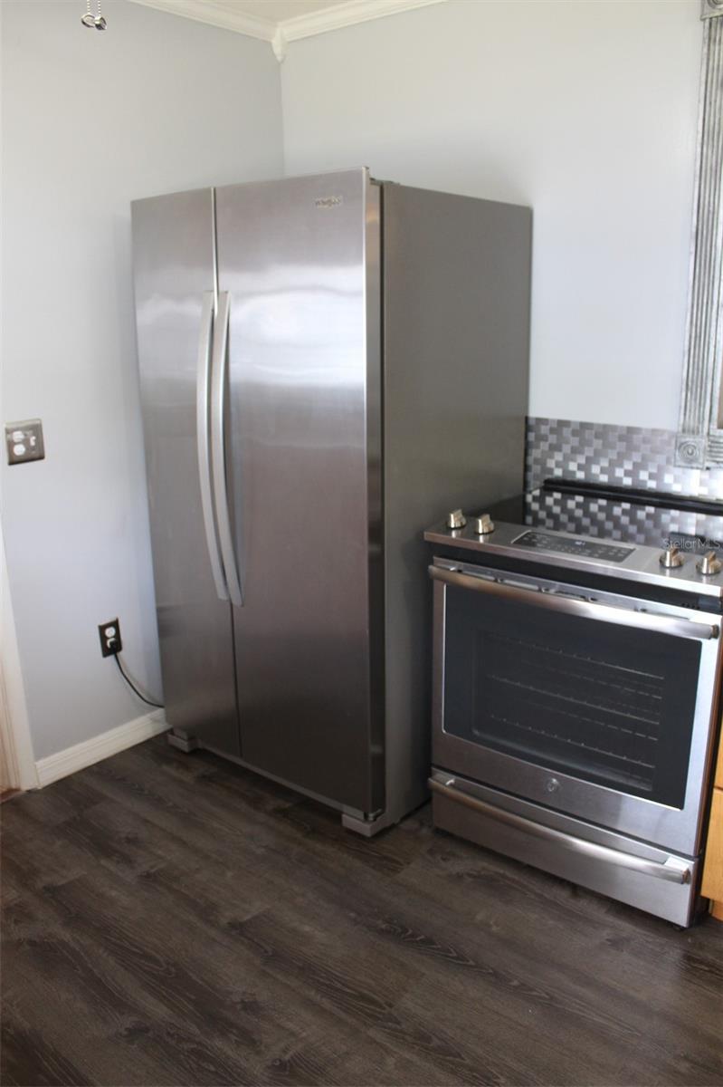 102 AMIGOS RD, DEBARY, FL, 32713