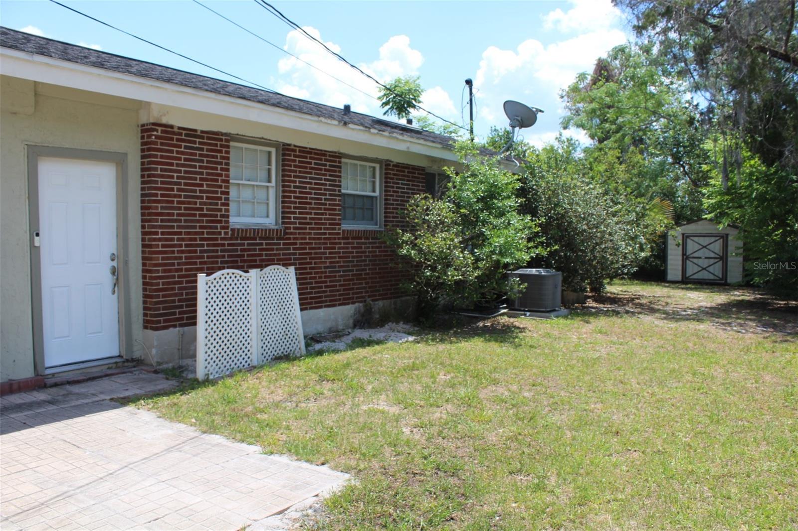 102 AMIGOS RD, DEBARY, FL, 32713