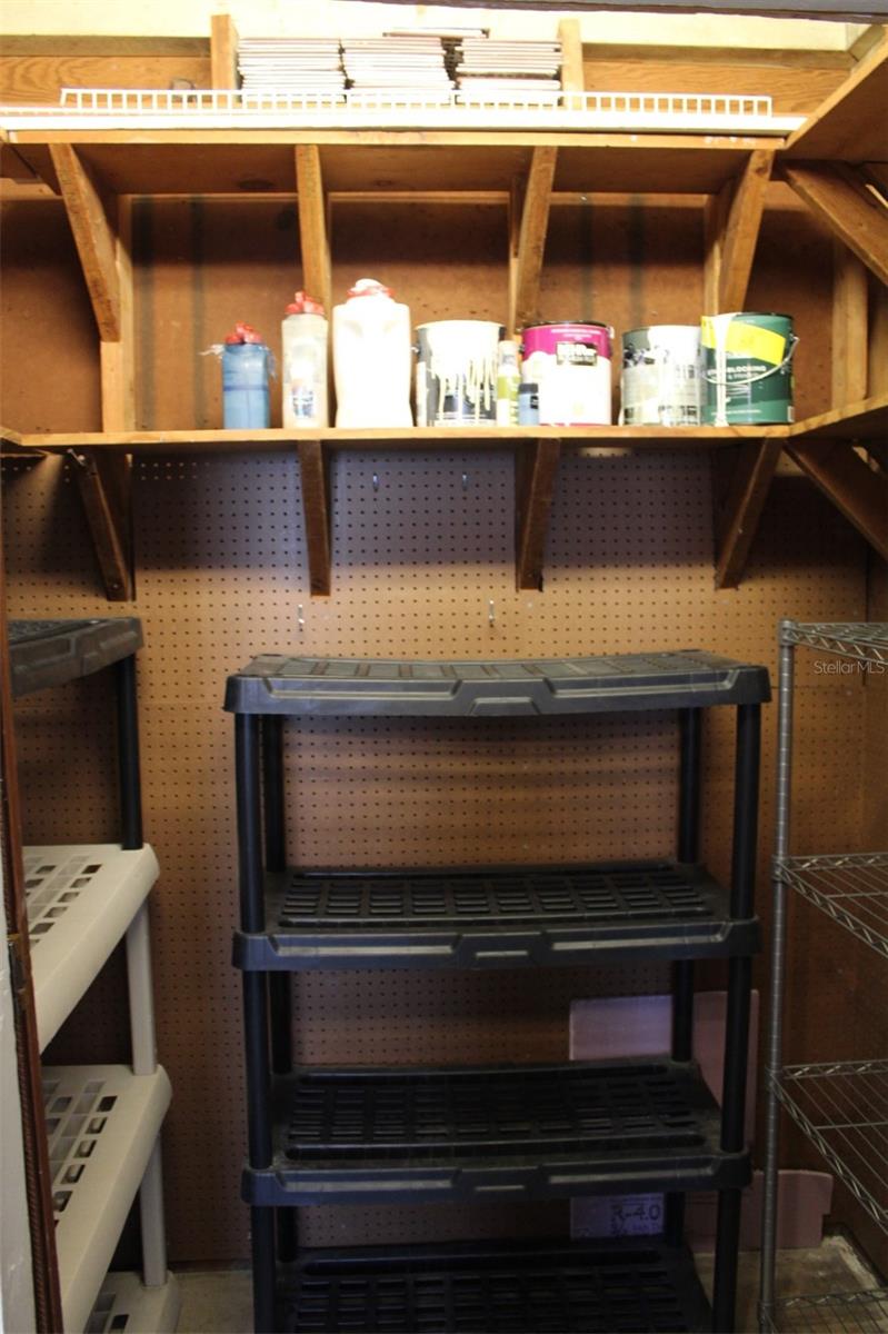 102 AMIGOS RD, DEBARY, FL, 32713