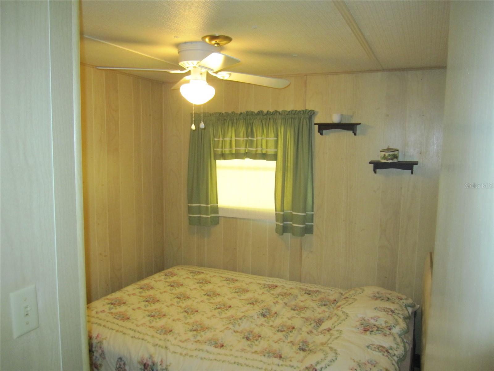 39015 HILLCREST DR, ZEPHYRHILLS, FL, 33542