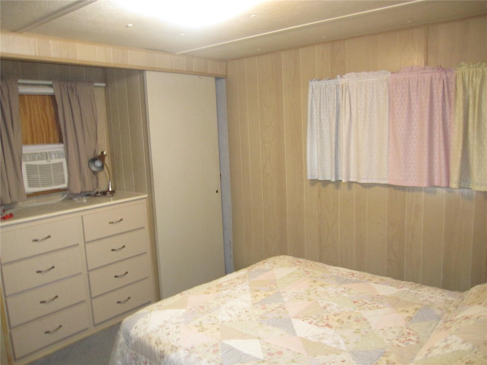 39015 HILLCREST DR, ZEPHYRHILLS, FL, 33542