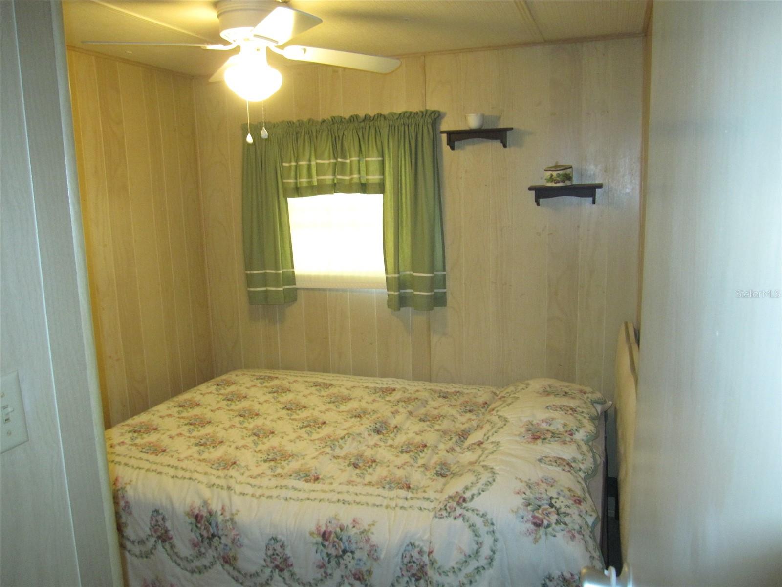 39015 HILLCREST DR, ZEPHYRHILLS, FL, 33542