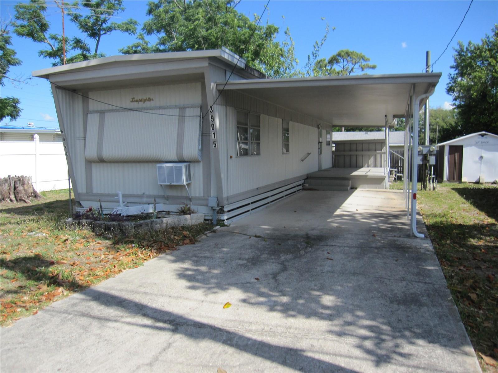 39015 HILLCREST DR, ZEPHYRHILLS, FL, 33542
