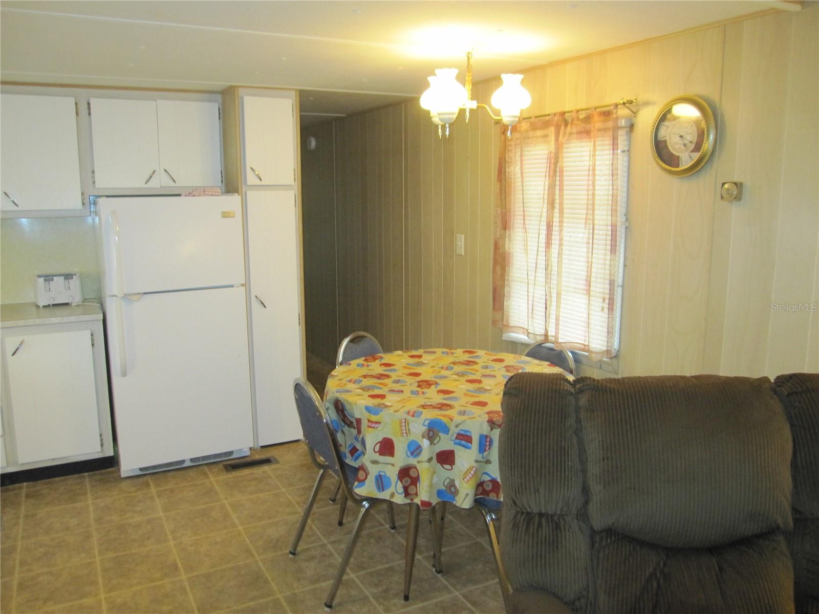 39015 HILLCREST DR, ZEPHYRHILLS, FL, 33542
