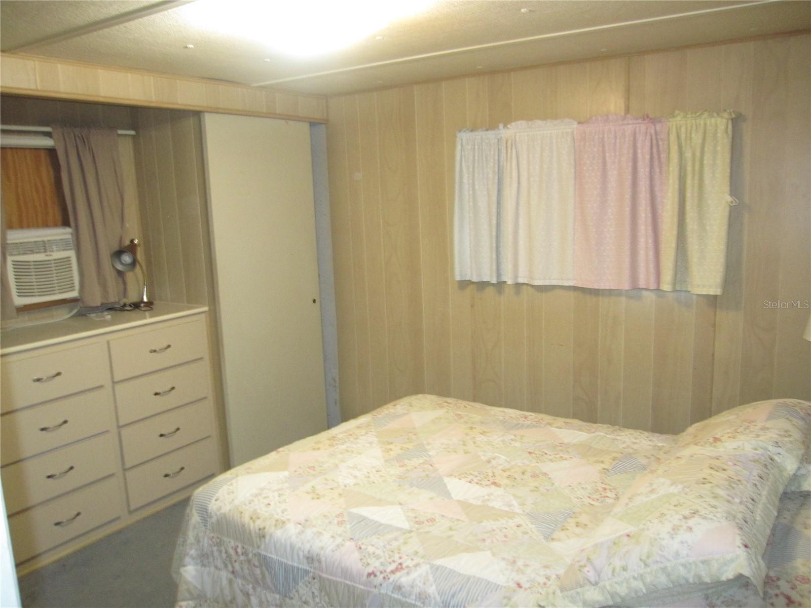 39015 HILLCREST DR, ZEPHYRHILLS, FL, 33542