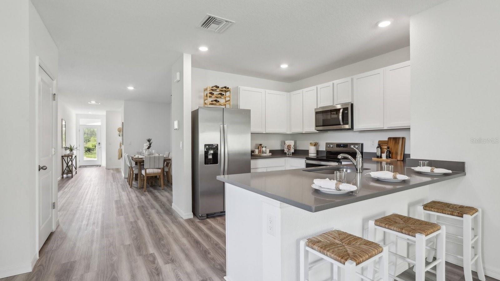 32302 EVENING GROVE CT, WESLEY CHAPEL, FL, 33543