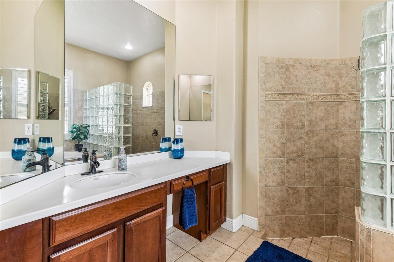 910 PARASOL PL, OVIEDO, FL, 32766