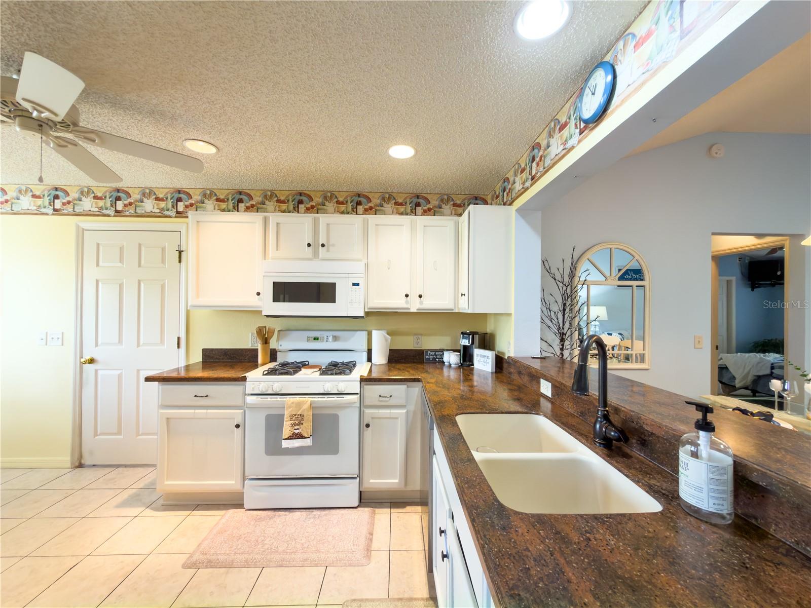 3064 MAYWOOD CT, THE VILLAGES, FL, 32162