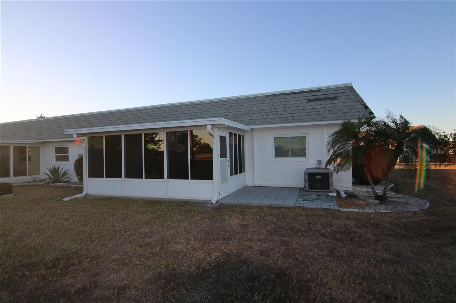 1207 LAKEHOUSE CT #1207, SUN CITY CENTER, FL, 33573