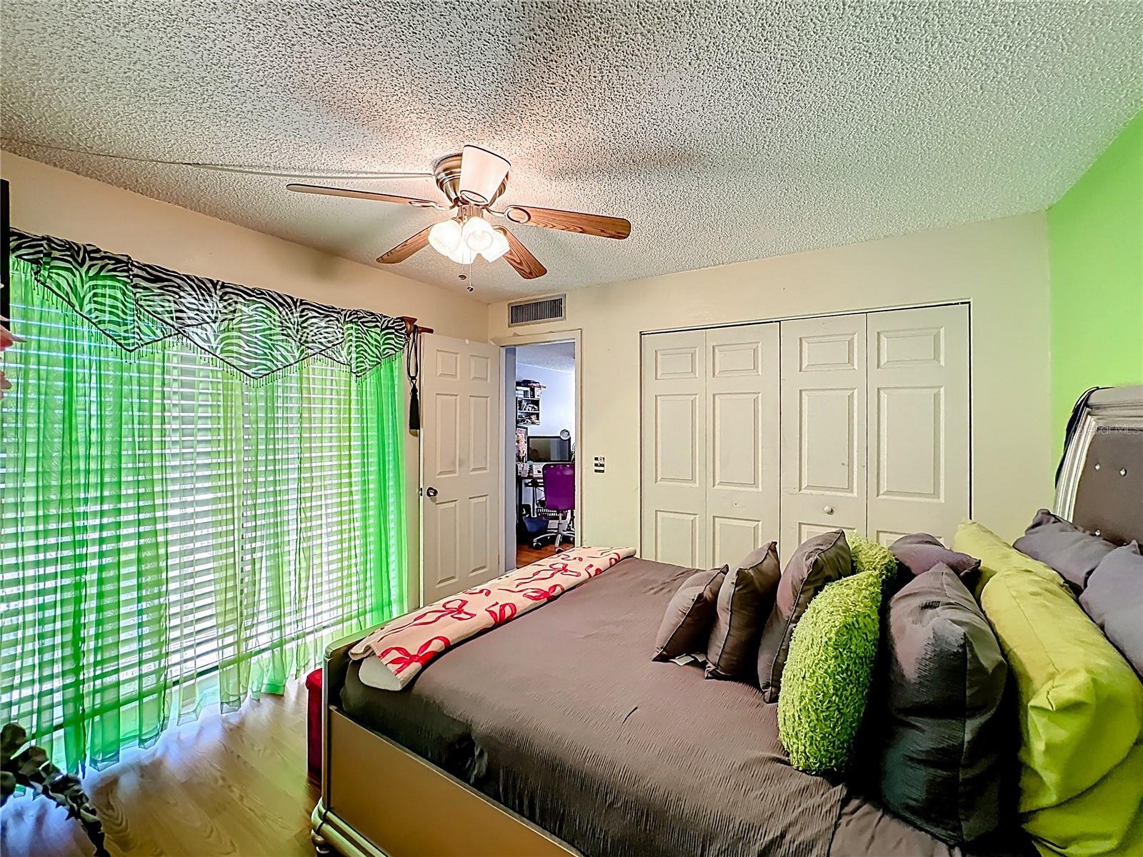 1458 N LAWNWOOD CIR #24A, FORT PIERCE, FL, 34950