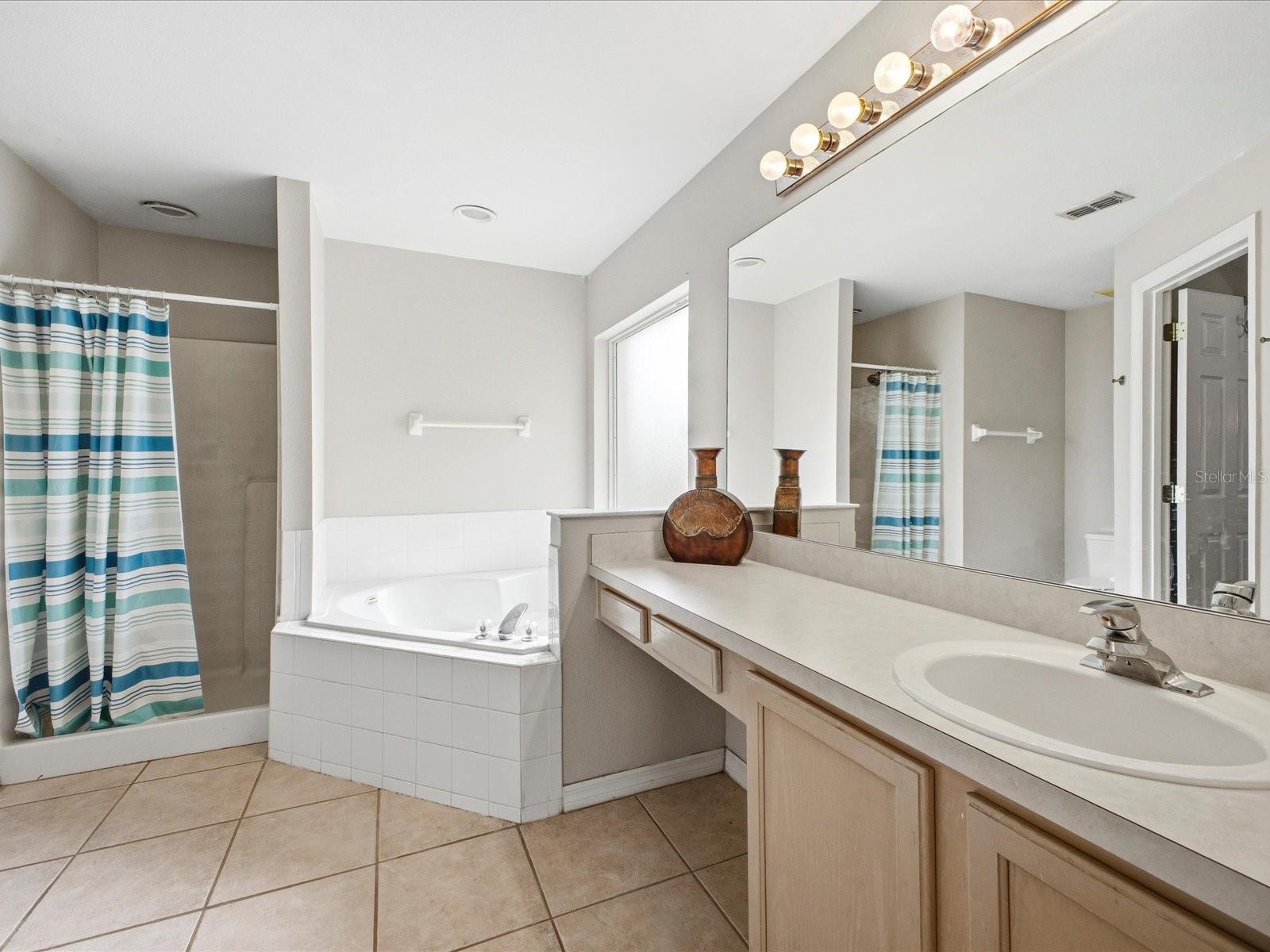 1656 DUNES COURT, HAINES CITY, FL, 33844