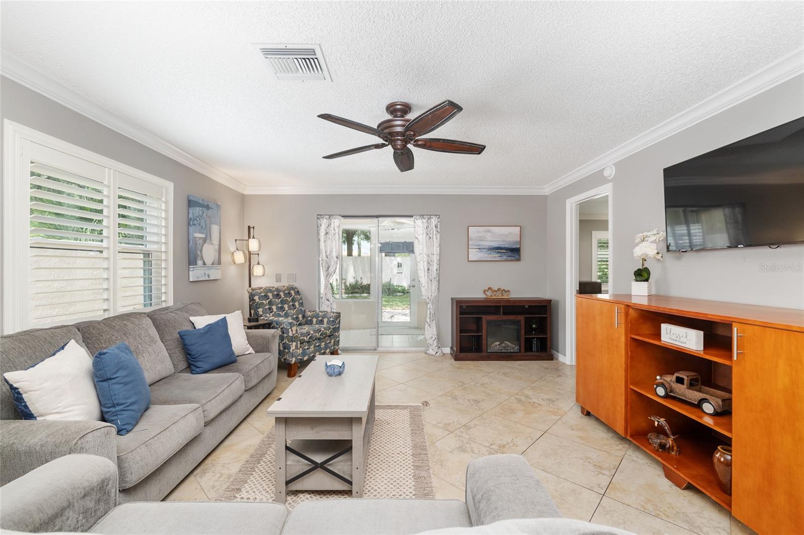 963 AVALON AVE, THE VILLAGES, FL, 32159