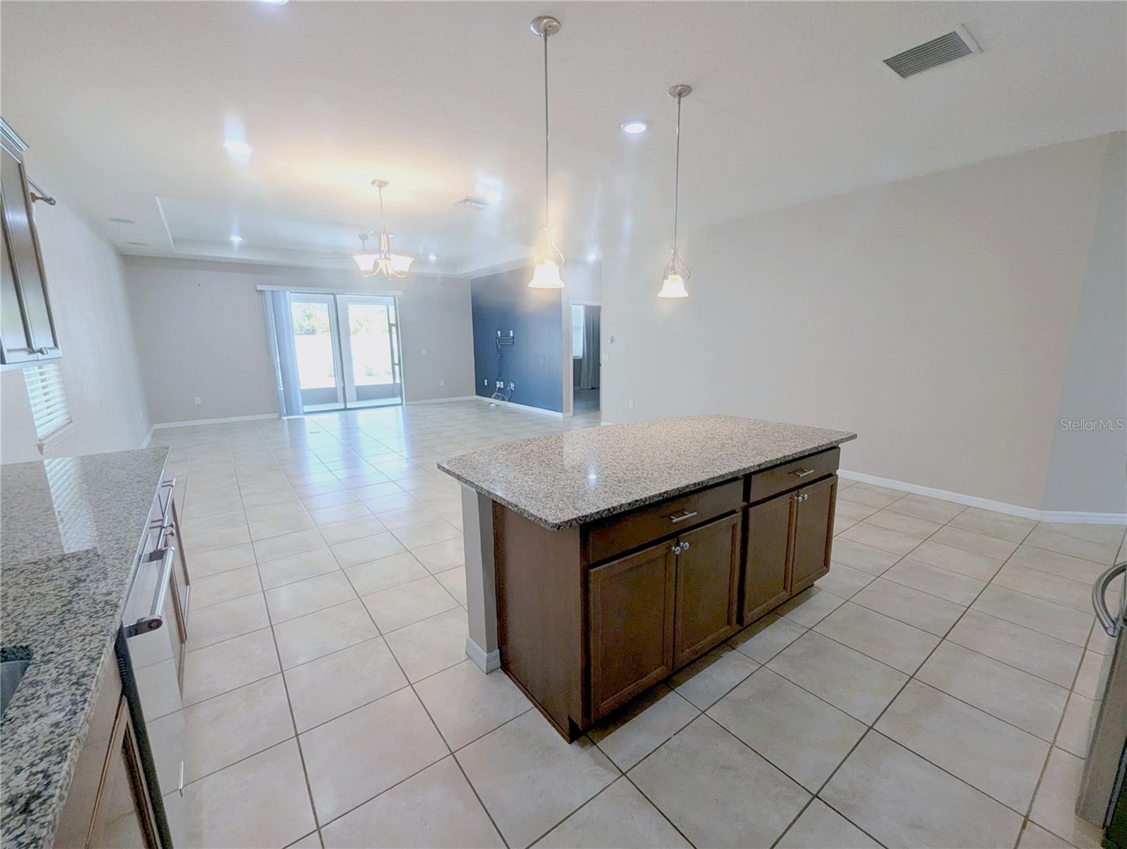 18810 BIRCHWOOD GROVES DR, LUTZ, FL, 33558