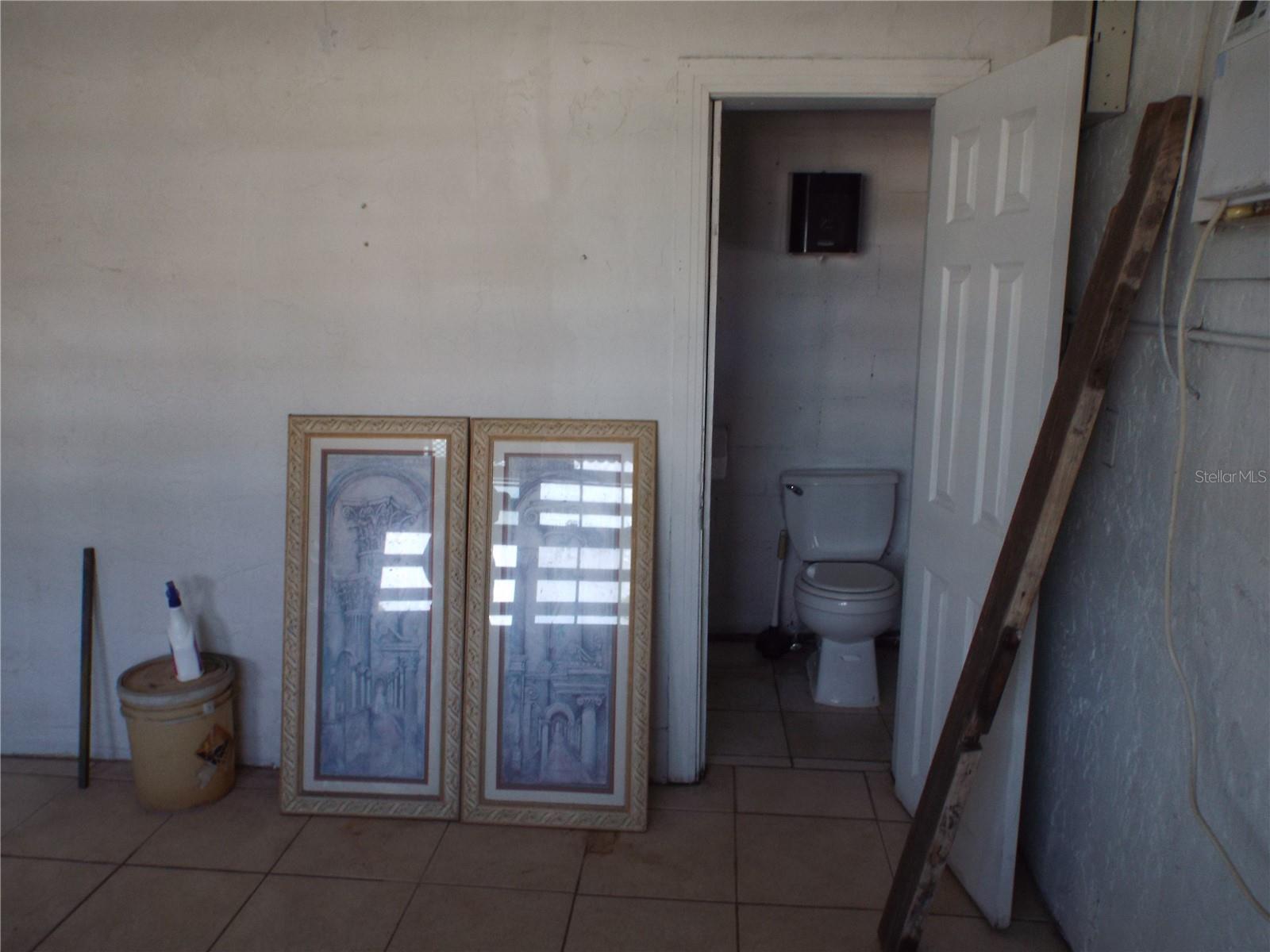 2200 CLARCONA RD, APOPKA, FL, 32703