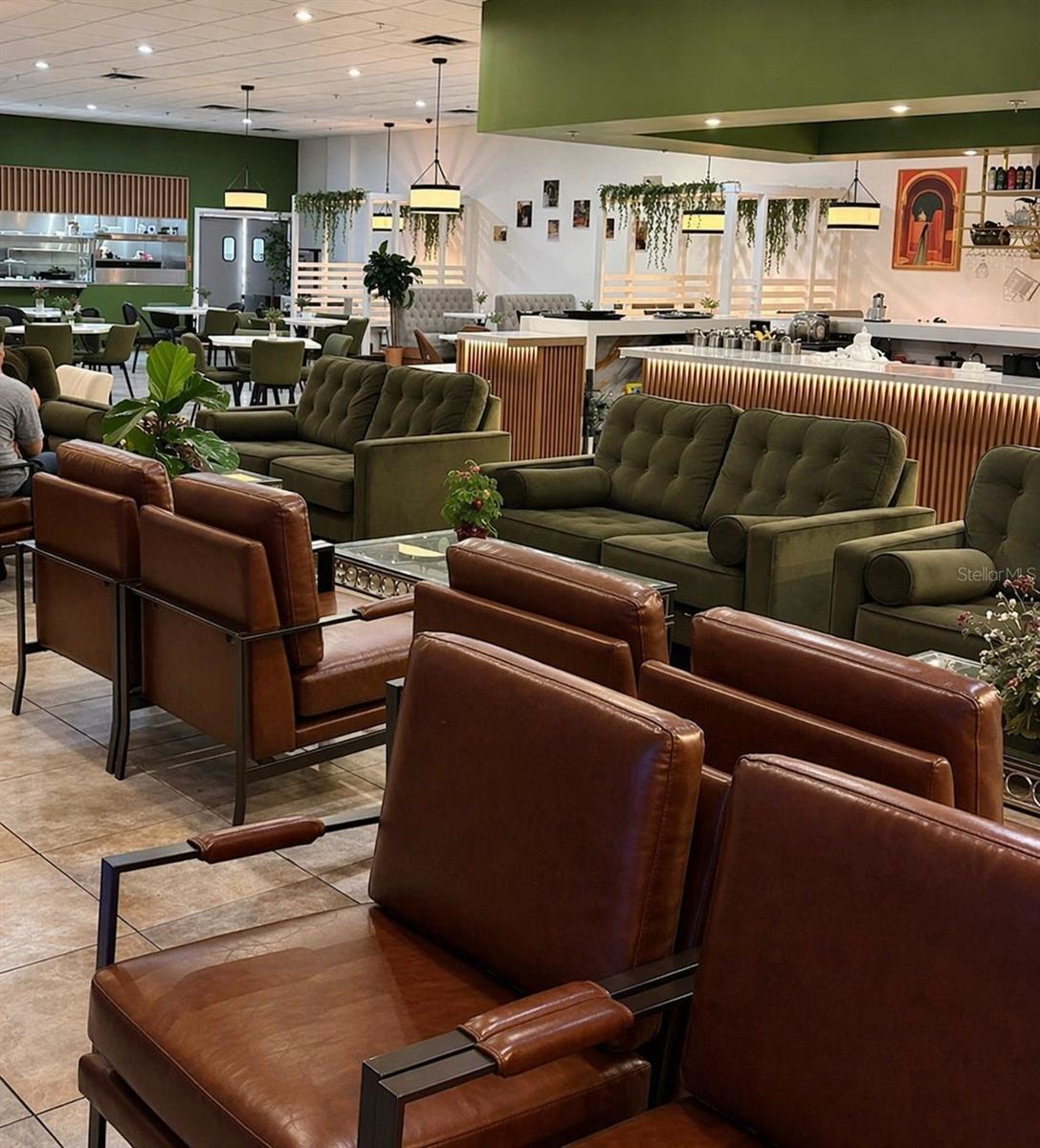 11025 INTERNATIONAL DR, ORLANDO, FL, 32821