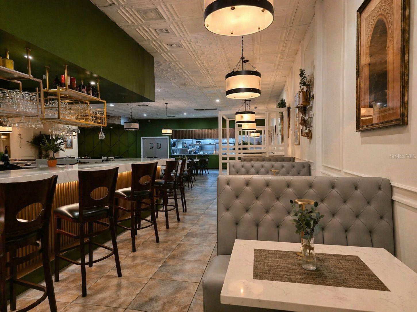 11025 INTERNATIONAL DR, ORLANDO, FL, 32821