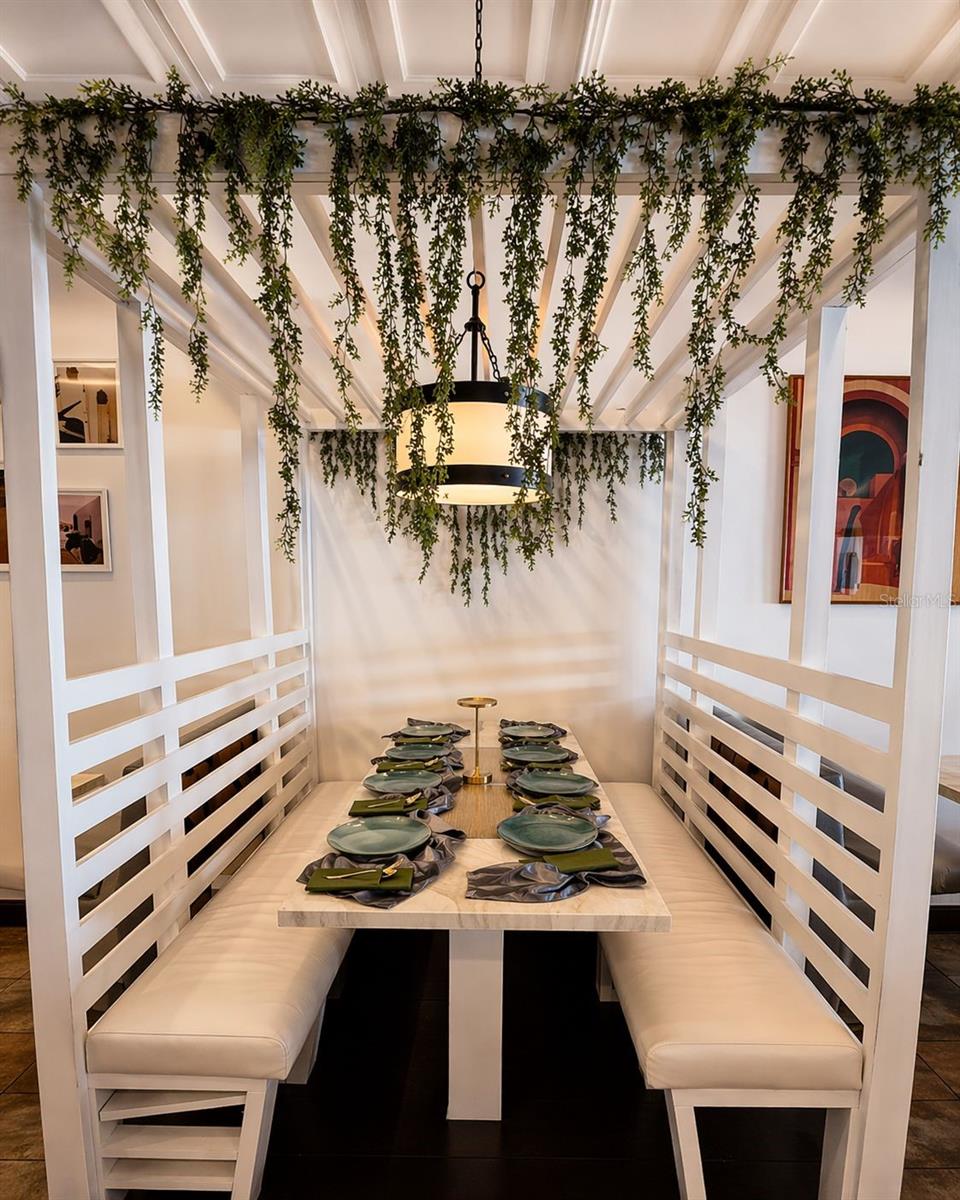 11025 INTERNATIONAL DR, ORLANDO, FL, 32821