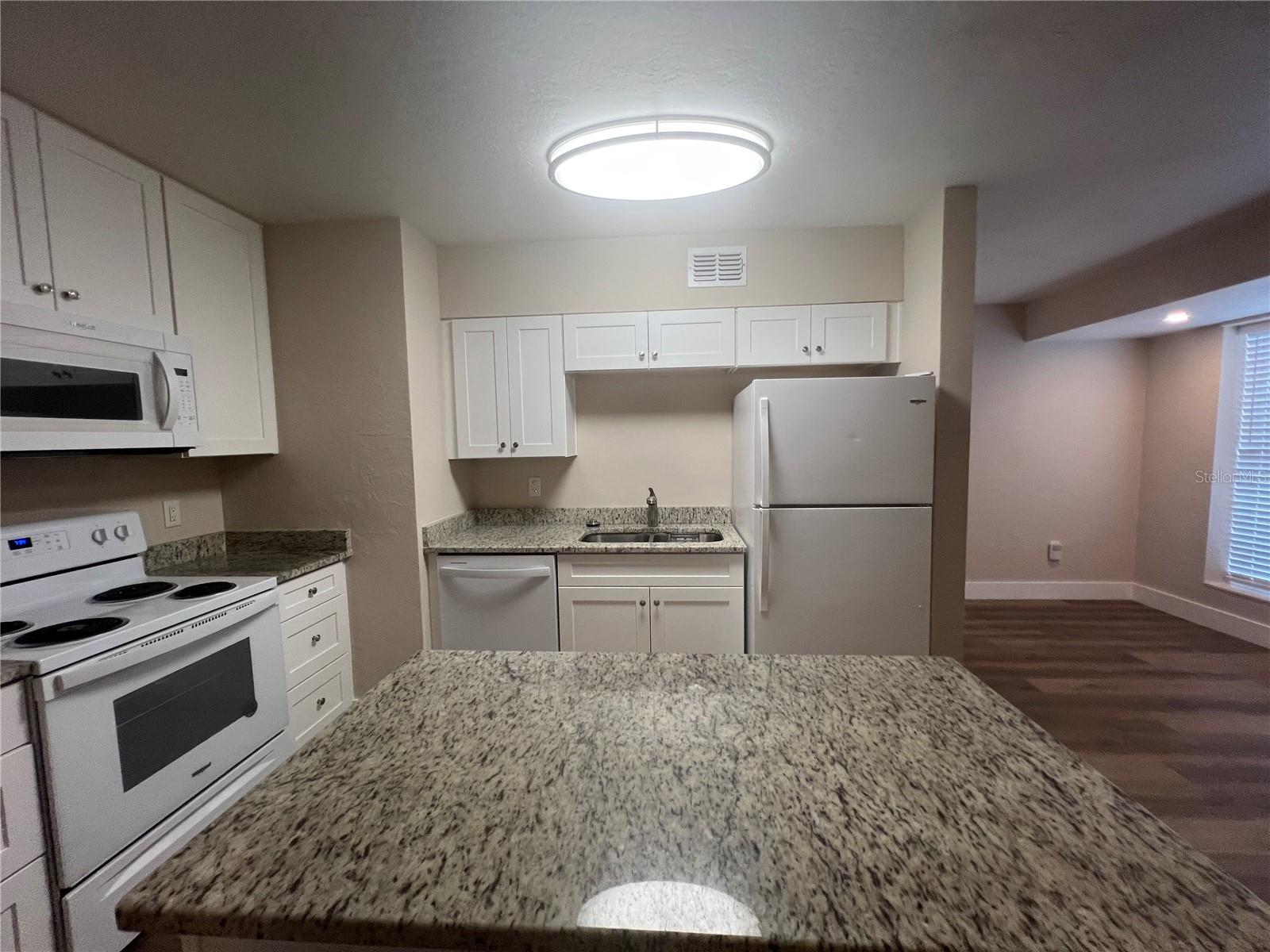 2472 PICNIC ST, PORT CHARLOTTE, FL, 33952