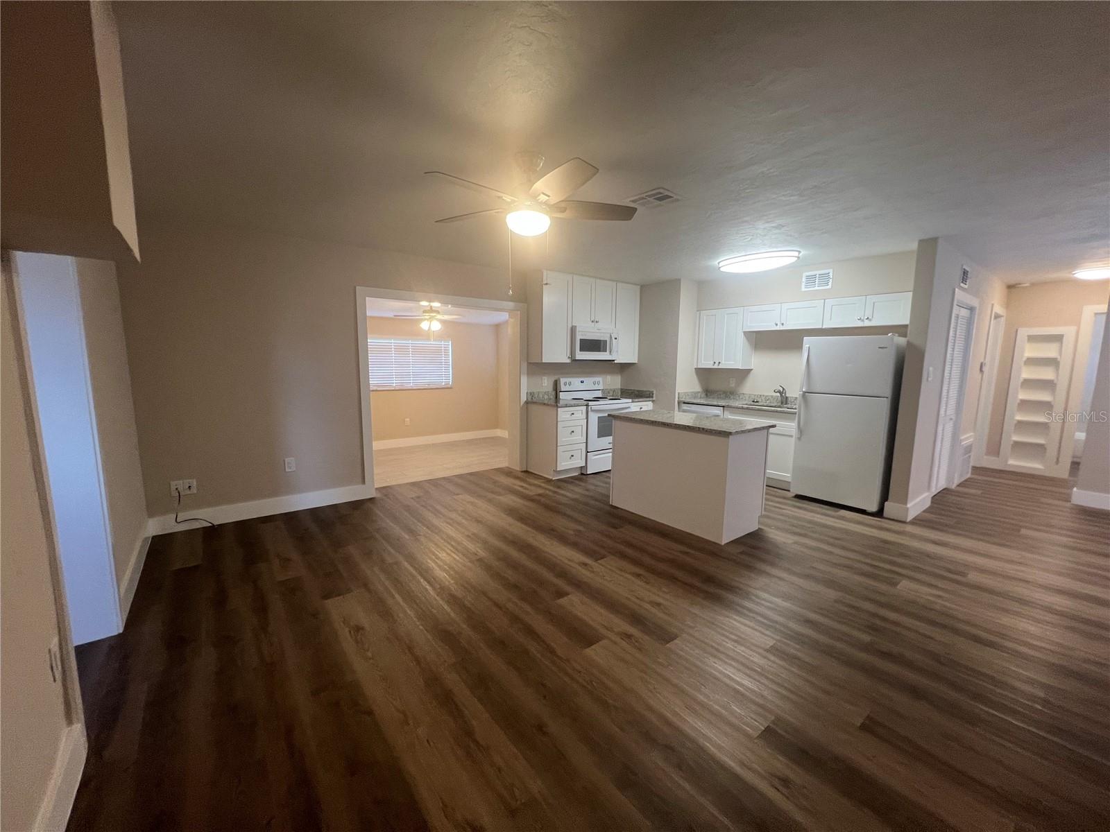 2472 PICNIC ST, PORT CHARLOTTE, FL, 33952