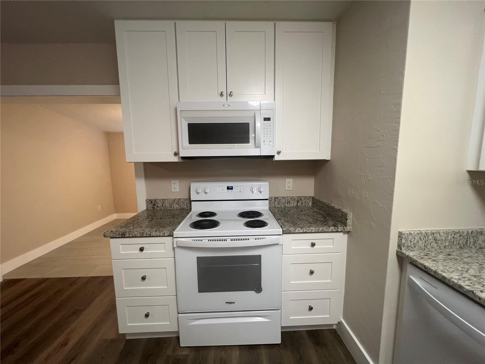 2472 PICNIC ST, PORT CHARLOTTE, FL, 33952