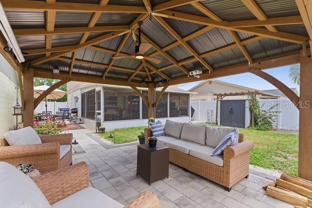 5108 SPICEWOOD CT, TAMPA, FL, 33624